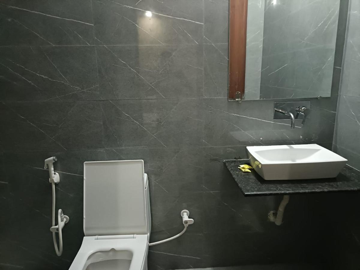 Airport Delhi Hotel New Delhi