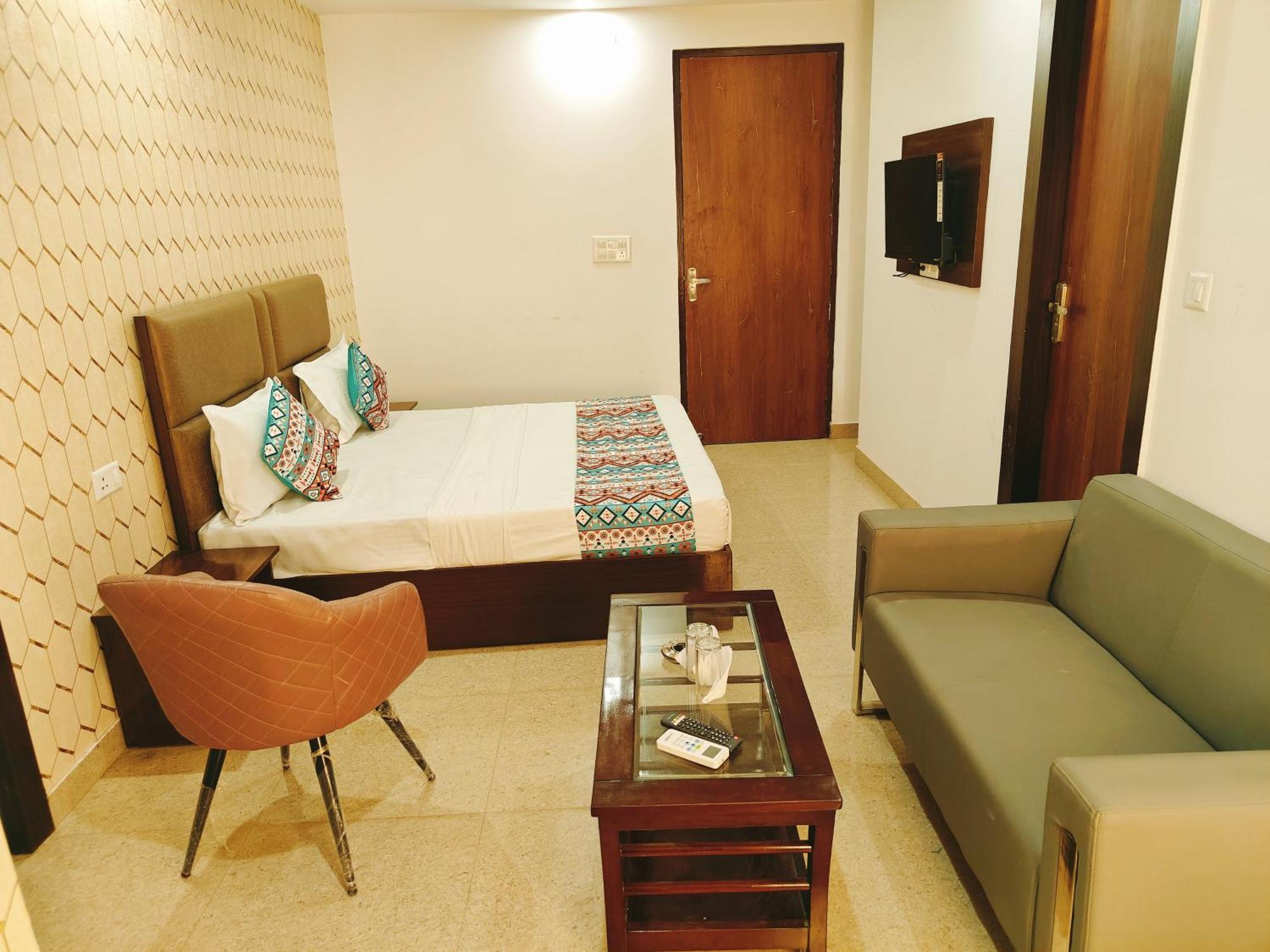 Airport Delhi Hotel New Delhi